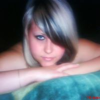 Lauren Moll Photo 4