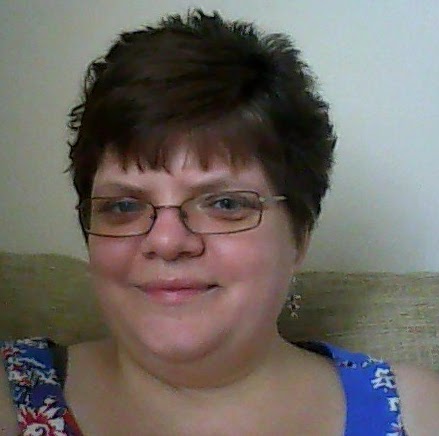 Lisa Kent Photo 17