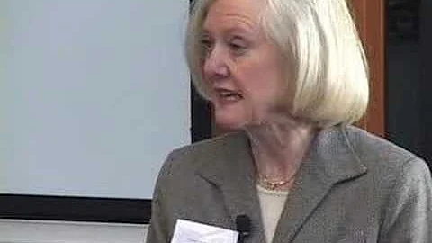 Lisa Cahill Photo 30