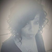 Ursula Taylor Photo 9