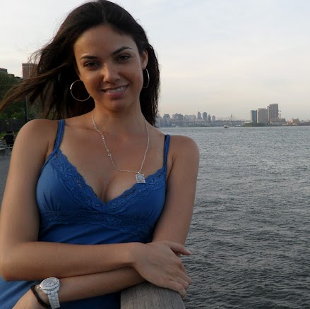 Rita Suarez Photo 16