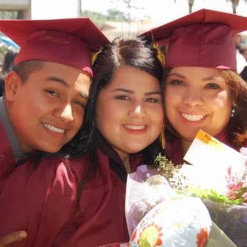 Heidi Castillo Photo 16
