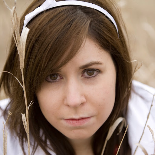Denise Cheek Photo 9