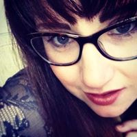 Elizabeth Wardle Photo 3