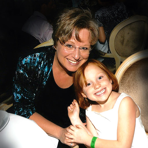 Lesa Moore Photo 9