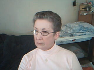 Clara Moore Photo 17
