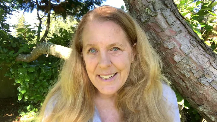 Cynthia Larson Photo 31