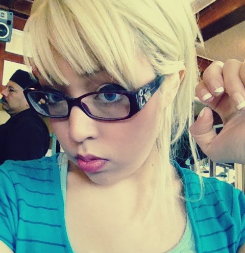 Eve Green Photo 16