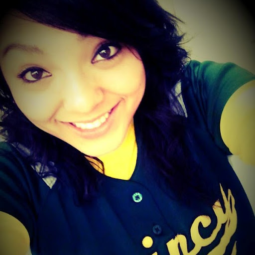Vivian Bazan Photo 3