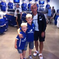 Lee Tompkins Photo 6