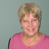 Julie Peck Photo 3