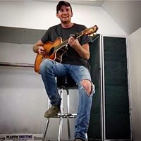 Trevor Snyder Photo 6