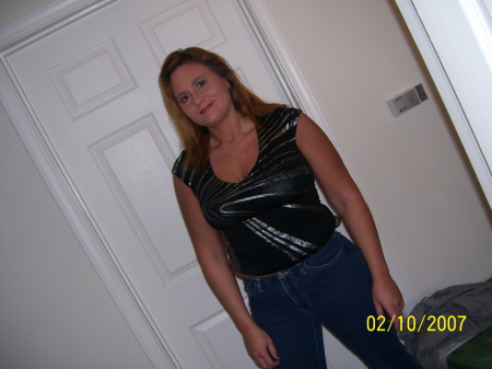 Sandra Hall Photo 26