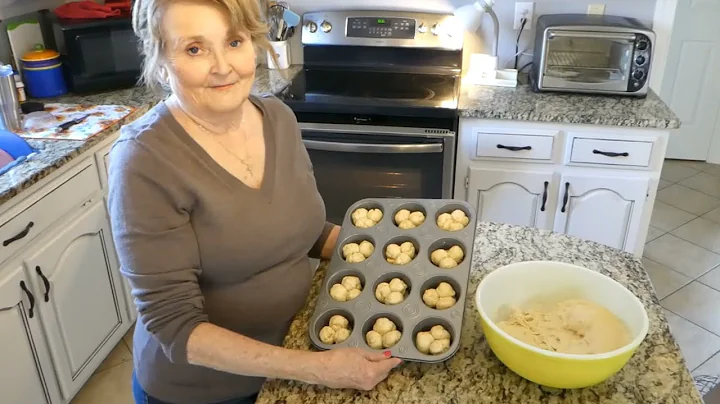 Brenda Roll Photo 15