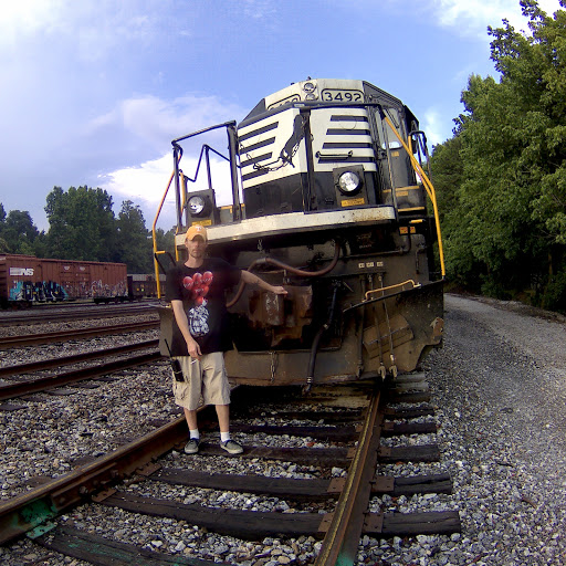 Ronnie Thompson Photo 12