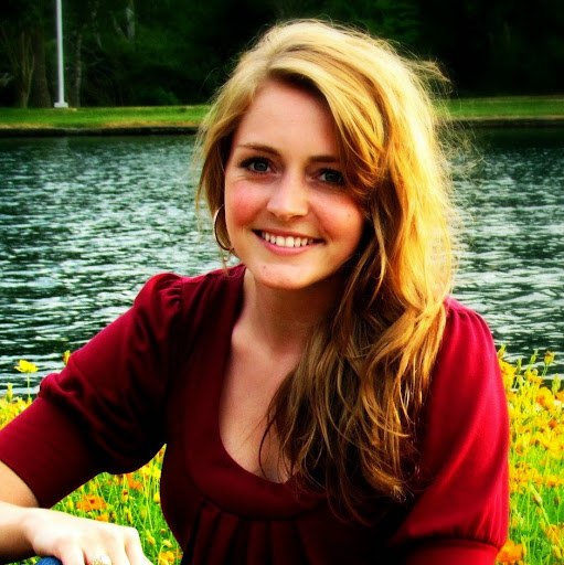 Erin Christian Photo 12
