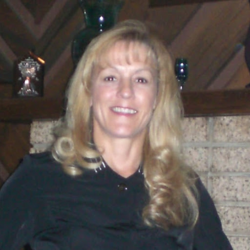 Linda Marshall Photo 14