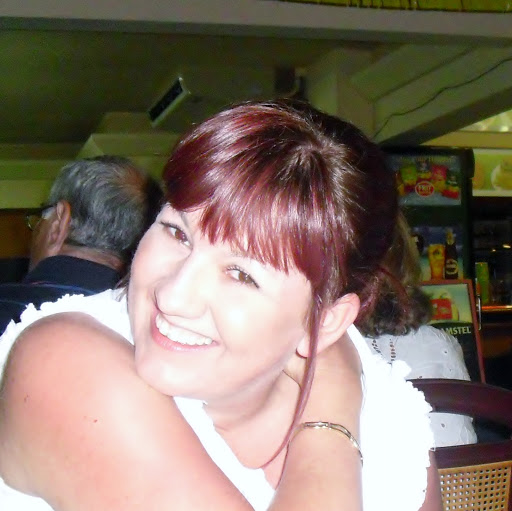 Amanda Morgan Photo 12