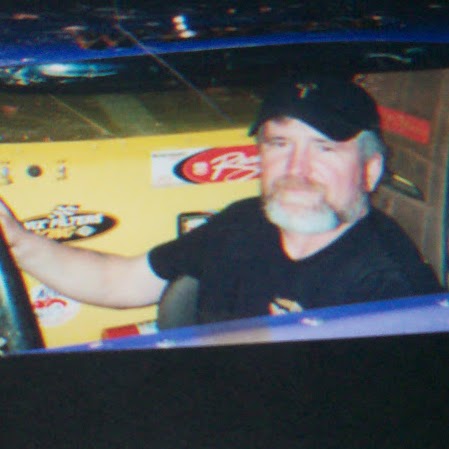 Robert Estep Photo 17
