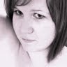 Amanda Elliott Photo 13
