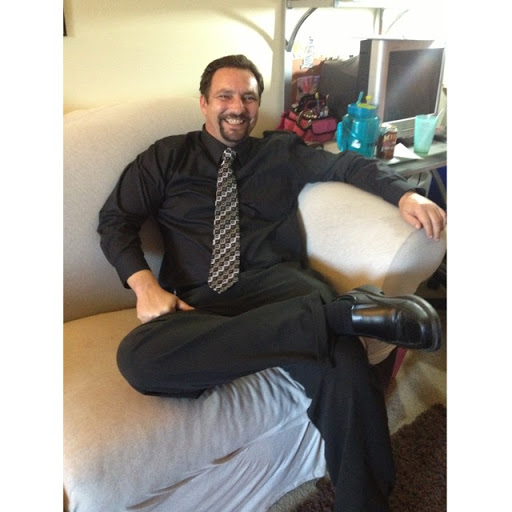 Eddie Oliver Photo 9