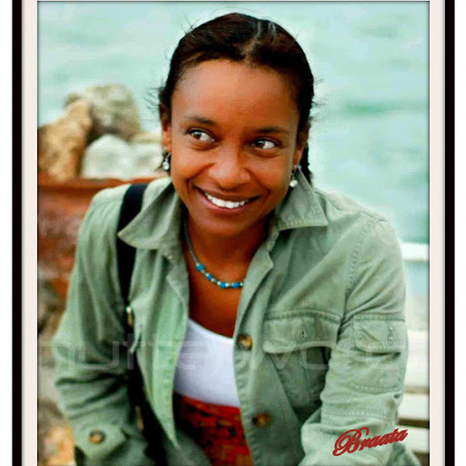 Andi Brown Photo 16