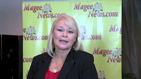 Debra Magee Photo 30