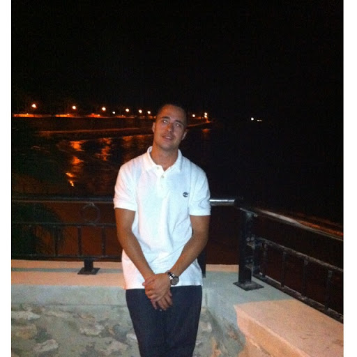 Diego Ruiz Photo 14