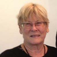 Sally Blake Photo 7