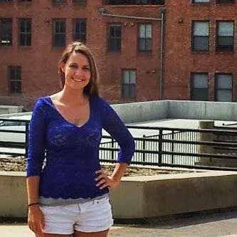 Jana Peters Photo 9