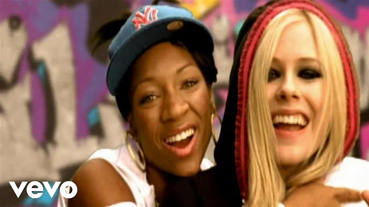 Kim Lavigne Photo 28
