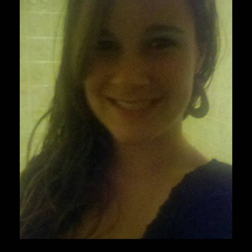 Alicia Cochran Photo 12