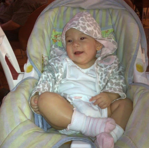 Johanna Rosales Photo 12