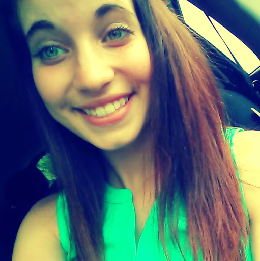 Megan Cyrus Photo 8