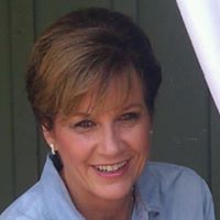 Lisa Sangster Photo 1