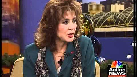 Gina Wallace Photo 33