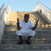 Derrick Larkin Photo 3
