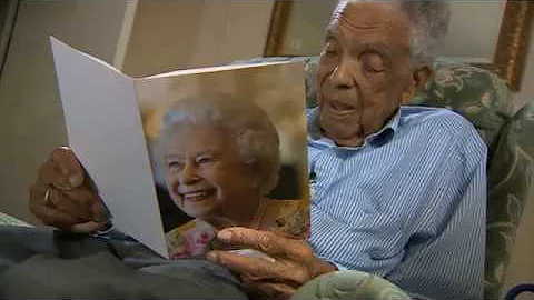 Earl Cameron Photo 20