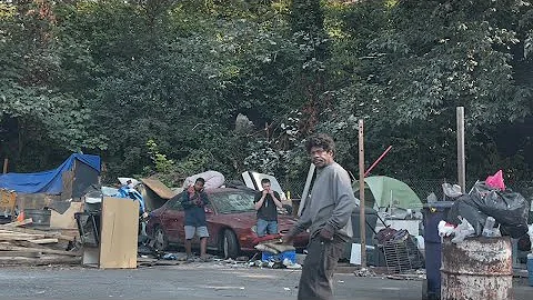 Everett Hood Photo 13