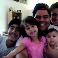 Victor Negron Photo 8