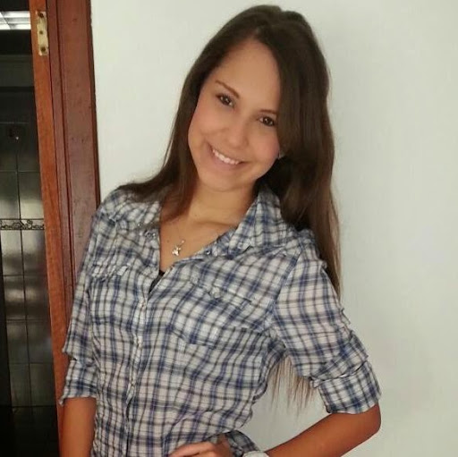 Melissa Pelaez Photo 10
