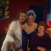 Michelle Snelling Photo 1