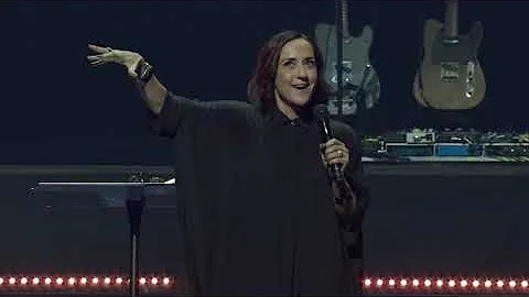 Christine Pickup Photo 5