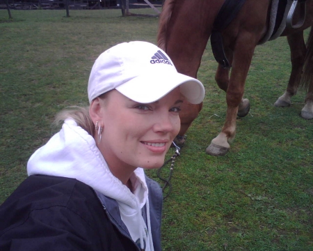 Angie Johnson Photo 17