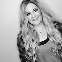 Alicia Schlosser Photo 5