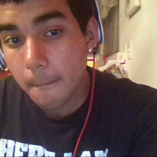 Andrew Cruz Photo 15