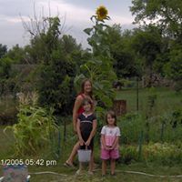 Tara Groth Photo 1