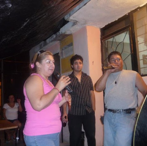 Javier Ambriz Photo 14