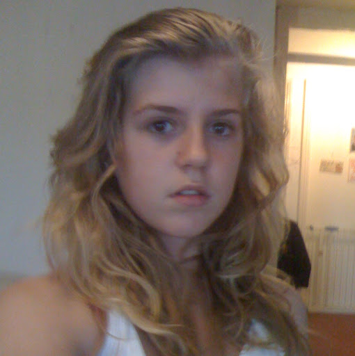 Rachel Hall Photo 13