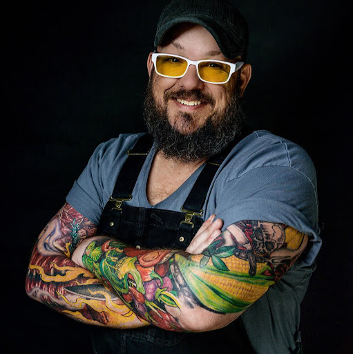 Erik Hoover Photo 9